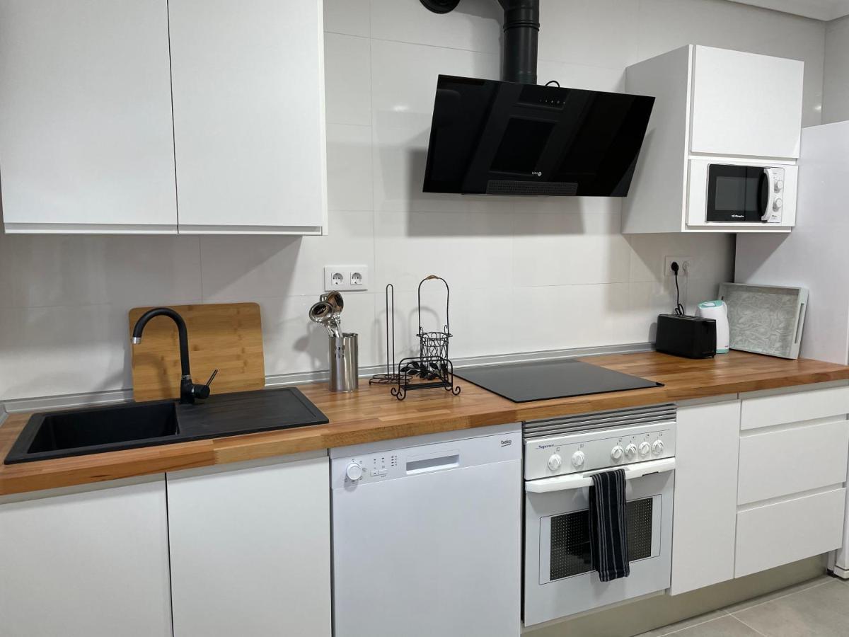 Apartamento Cuatro Estaciones Calahorra Exterior foto